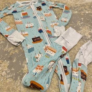 Little Sleepies pjs  - 3T - Like New - Smoke Free, Dog/Cat Friendly